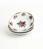 قطعة ولوحة فنية مع كل رشفة صحون بيالات بنقوش رومانسية