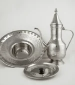 ⁦فخامة الضيافة مع كل قطرة ابريق غسول مع الطشت بفخامة الفضي⁩ - الصورة ⁦8⁩