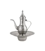 قطعة تزين المجلس وتكرم الضيف ابريق غسول تراثي