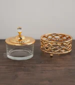 ⁦لمسة ذهبية تضيئ طاولتك سكرية زجاج بقاعدة ذهبية منقوشة⁩ - الصورة ⁦3⁩